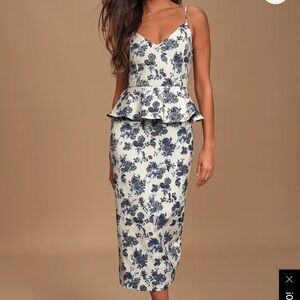 NWOT Lulu’s A Sight To See Navy Blue Floral Print Jacquard Peplum Midi Dress
